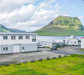 Stöð Guesthouse and apartments